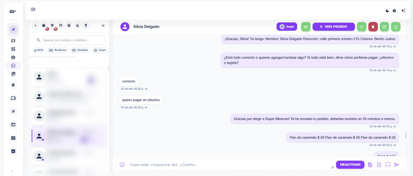 Chat de WhatsApp con el pedido tomado por el Agente de IA en el panel